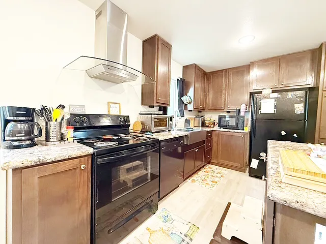 108 N Cambrian Ave — Photo 11
