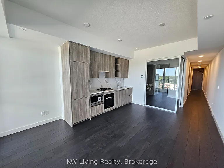 68 Esther Shiner Blvd #556 — Photo 6