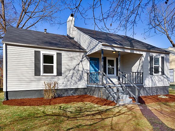 2nd image of 2206 Walnut St SW