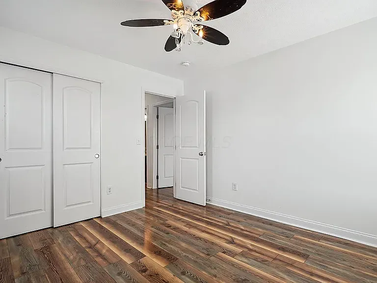 140 Andiron Dr — Photo 19