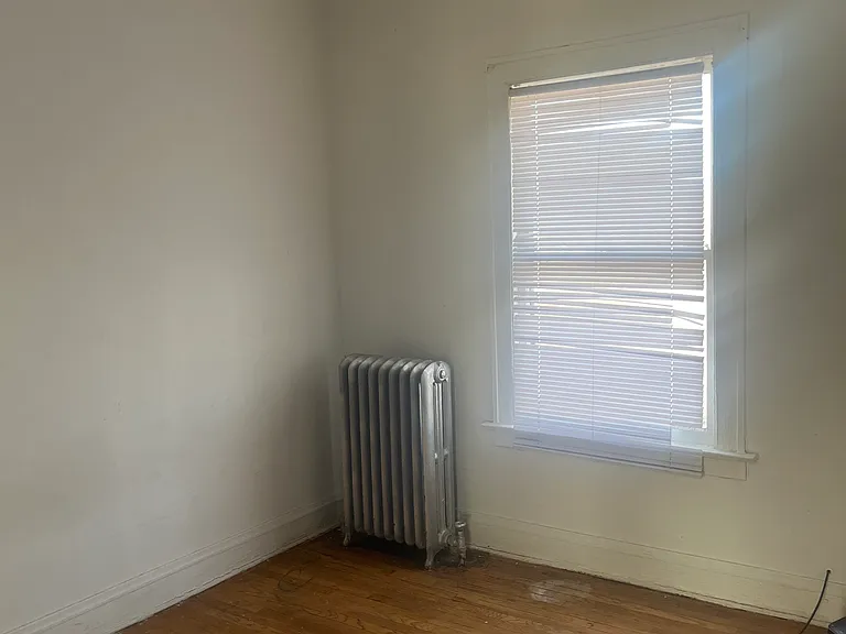 237 W 114th St #2 — Photo 9