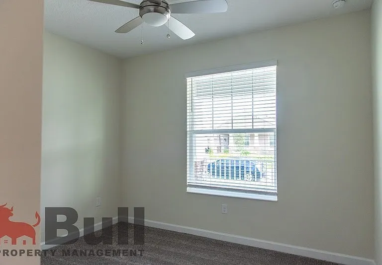 11931 Hometown Pl — Photo 15