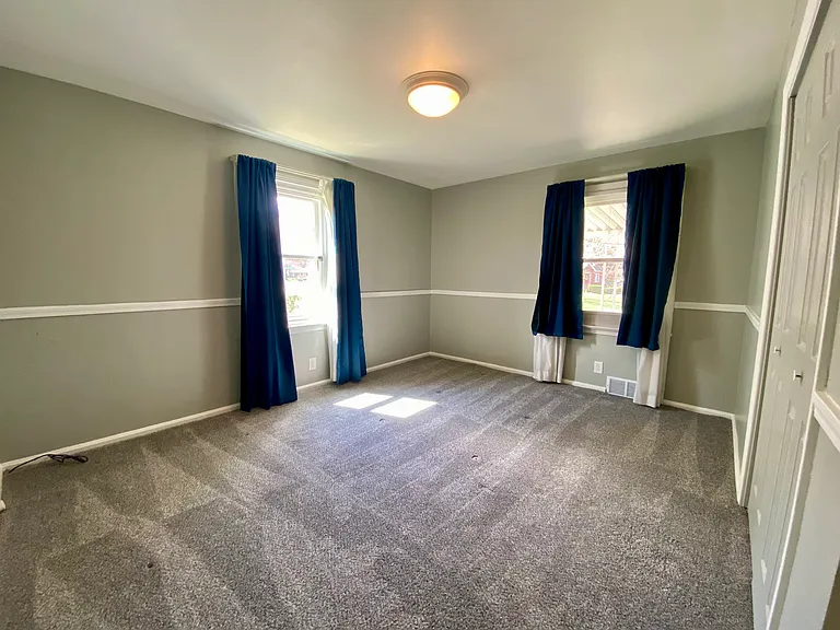 2510 Ridgedale Ave NW — Photo 10