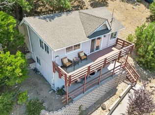 1947 Willow Dr, Running Springs, CA 92382