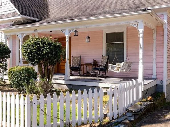118 NW Poplar St, Winston Salem, NC 27101