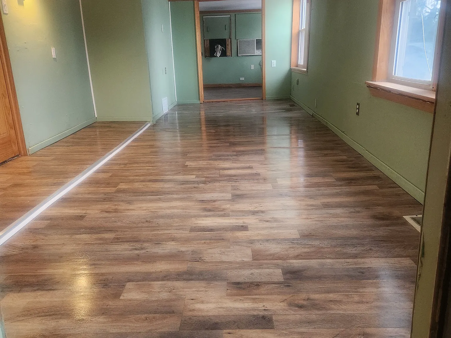 1503 E Hamilton Ln — Photo 3