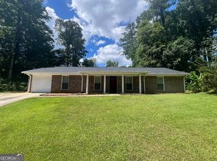 648 Nelby Ct, Stone Mountain, GA 30083