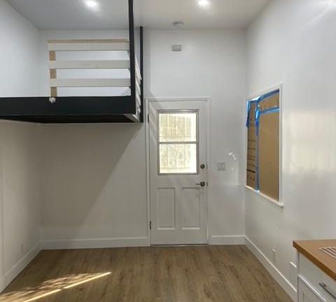4th image of 205 Loma Vista St #F