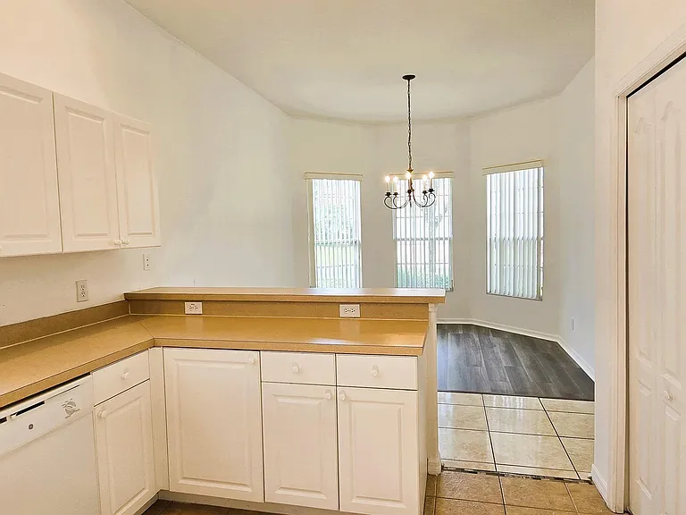 1058 Tuscan Hills Blvd — Photo 6
