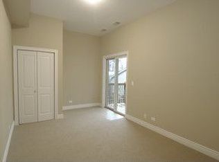 3539 N Lakewood Ave #1, Chicago, IL 60657