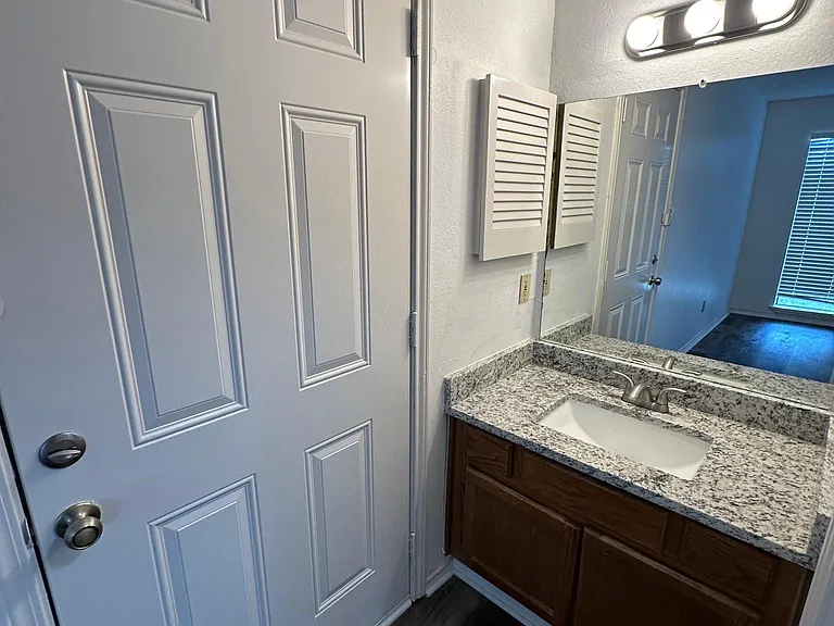 2301 Basil Dr #F212 — Photo 18