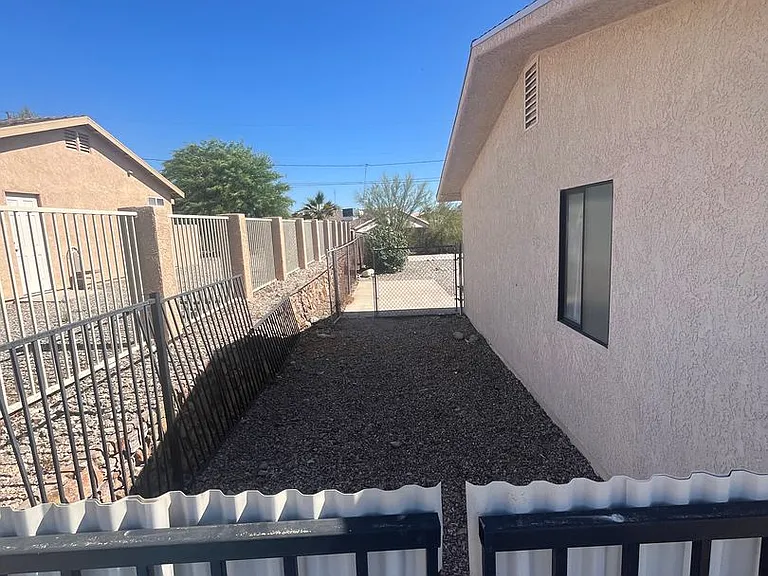 2610 Havasupai Blvd — Photo 30