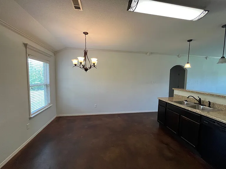 3210 Miracle Heights Cv — Photo 6