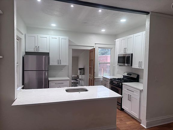 New kitchen