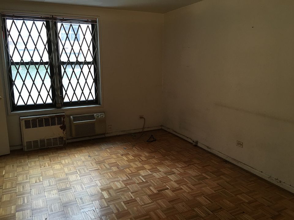 2nd image of 137-05 Franklin Ave APT 1K