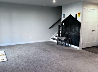 301 Theodora Way, Newark, DE 19713