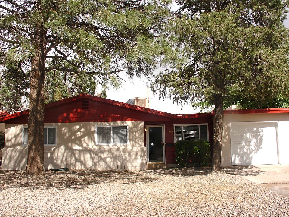 1st image of 1604 Alvarado Dr NE