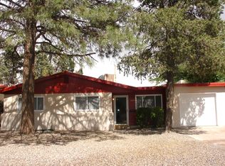1604 Alvarado Dr NE, Albuquerque, NM 87110