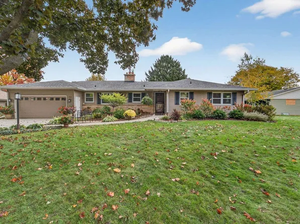 313 South Jefferson Street, Verona, WI 53593