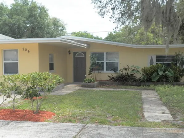 704 Butler St, Safety Harbor, FL 34695