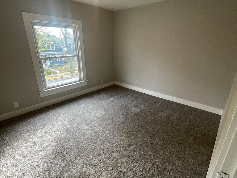 1845 Crescent Ave — Photo 21