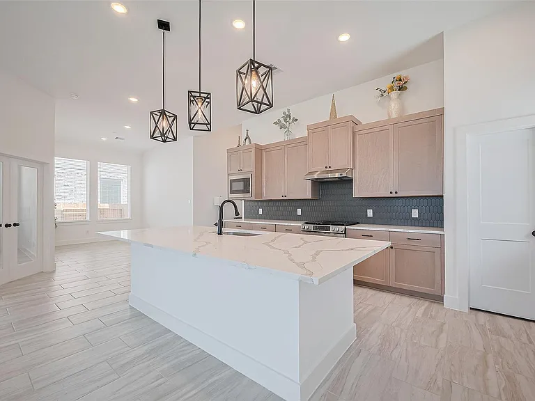 3328 Voda Bend Dr — Photo 22