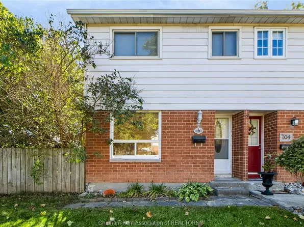 106 Wedgewood Ave, Chatham Kent, ON N7M 5T4