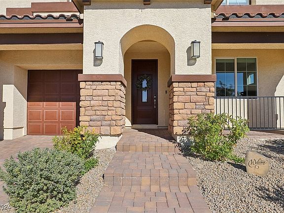 3rd image of 10326 Grapevine Hill Ave