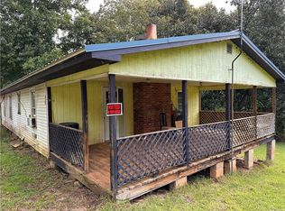 225 Crystal Ln, Pickens, SC 29671