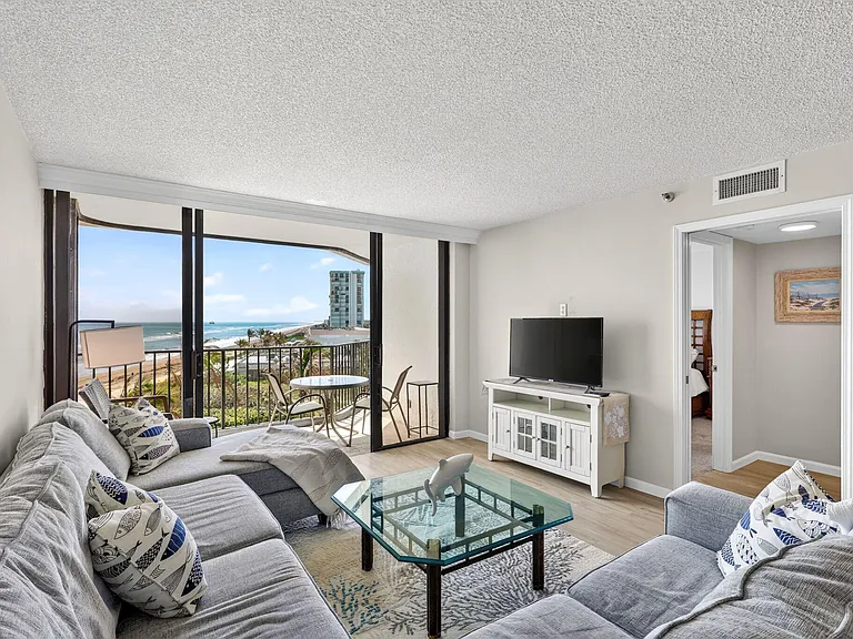 9650 S Ocean Dr #507 — Photo 11
