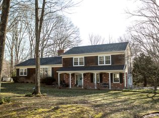 303 Varnum Dr, Warwick, RI 02818