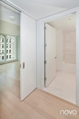 Rented by NOVO | media 69