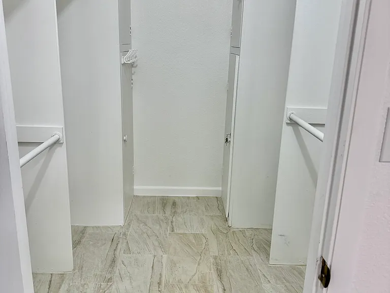 5817 W Tierra Buena Ln — Photo 26