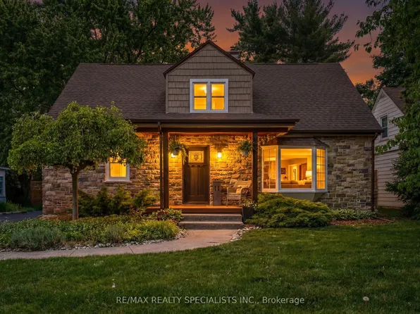 11 Kingsway Blvd, Grimsby, ON L3M 3E4