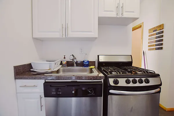 Rented by Bold New York | media 1