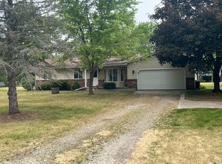 189 E Sawdust Corners Rd, Lapeer, MI 48446