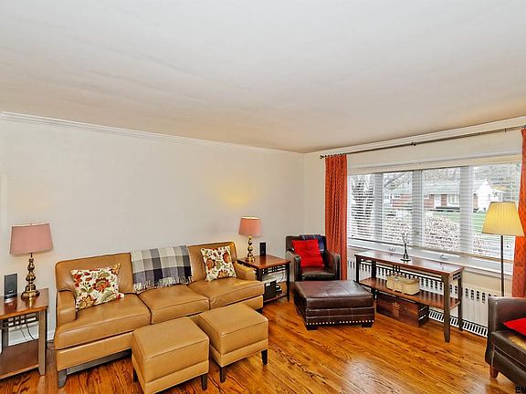5th image of 22 Marwood St