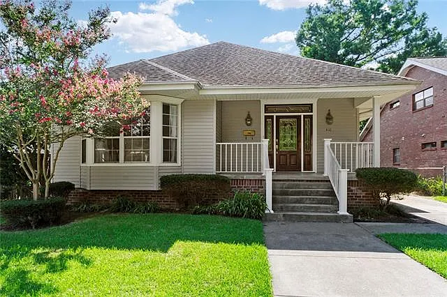 416 Rosa Ave — Photo 1
