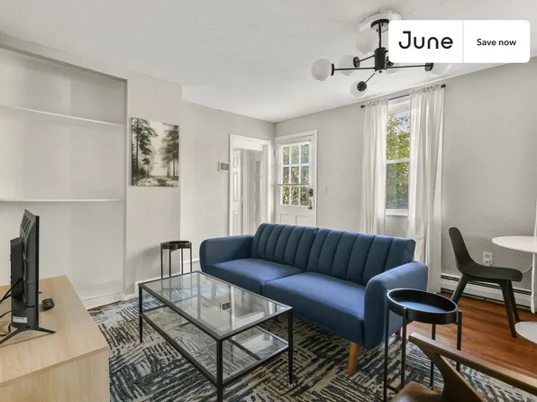 14-18 Bacon St, Newton, MA 02458