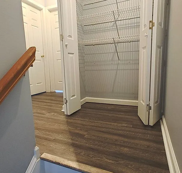 52 Michael Ct — Photo 26