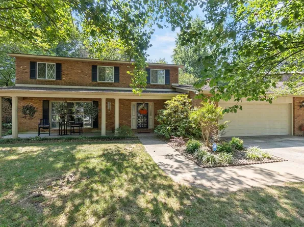 107 Summer Dr, Sikeston, MO 63801