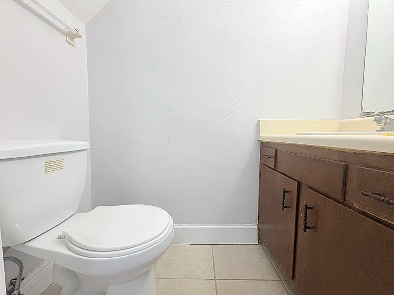 1007 Sutor Rd #B — Photo 5