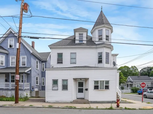 39 Garden St Floor 3, Malden, MA 02148