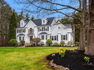 11 Barnside Rd, Boxford, MA 01921