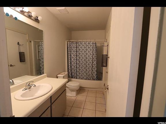 5th image of 219 E Hill Ave APT 3