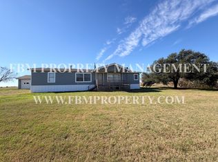 1054 Cosby Rd, Milford, TX 76670