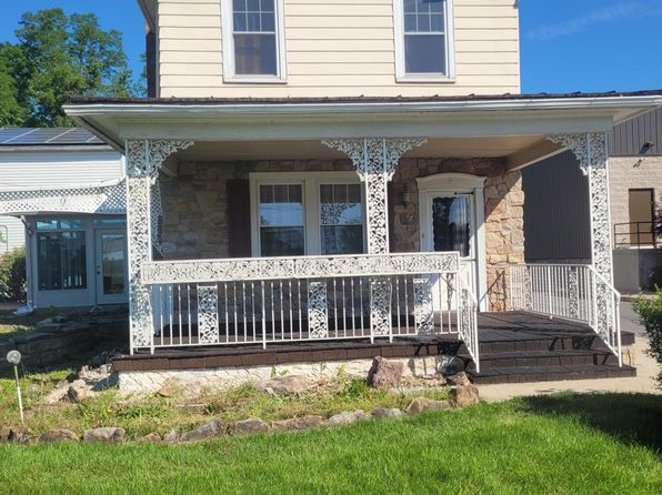 18 W Brimmer Ave