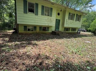 5041 Wind Spring Dr, Winston Salem, NC 27105