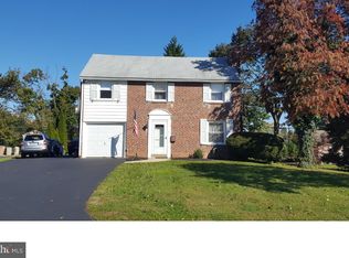 23 Mulberry Ln, Newtown Square, PA 19073