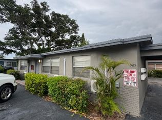 965 W 36th St APT 1, Riviera Beach, FL 33404